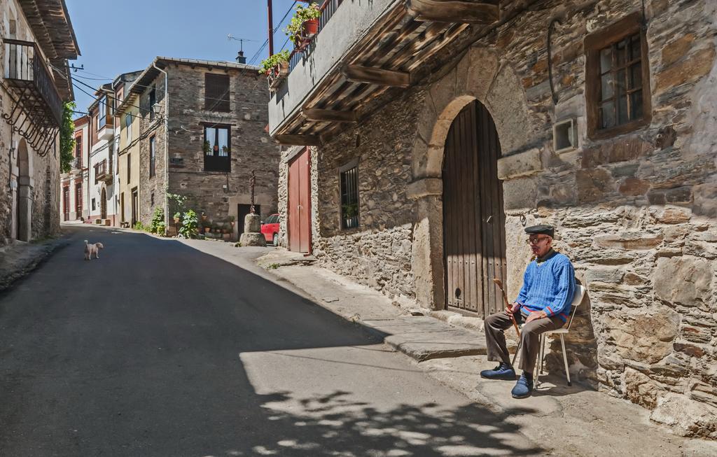 Гостьовий будинок Casa De Abril 1 San Cristobal de Valdueza Екстер'єр фото